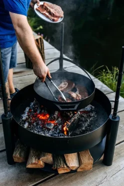 Gartendekoparadies Bols À Feu & Poêles De Jardin-Braséro de jardin avec grille multifonctionnel «MONTANA X» de la grille 60 cm