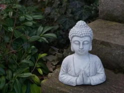 Gartendekoparadies Bouddhas-Buste de bouddha au geste de namaste