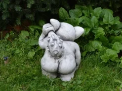 Gartendekoparadies Trolls-Ce troll se prend pour un Néandertalien