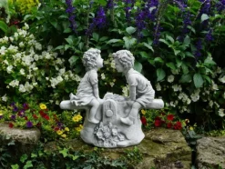 Gartendekoparadies Enfants & Anges-Chiffres de garçon et de fille sur la balançoire