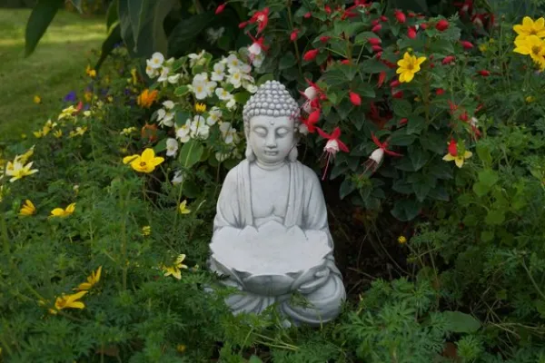Gartendekoparadies Bouddhas-Figure de bouddha avec bol de fleur de lotus