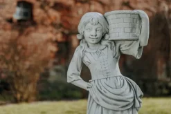 Gartendekoparadies Figures & Statues|Jardinières-Fille comme pilier de fleur