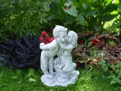 Gartendekoparadies Enfants & Anges-Garçon et fille - intimement familiers