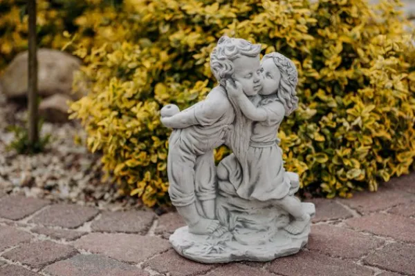 Gartendekoparadies Enfants & Anges-Garçon et fille - intimement familiers