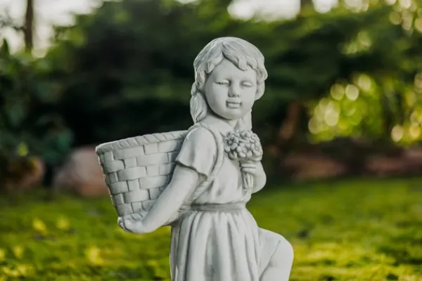 Gartendekoparadies Enfants & Anges|Jardinières-Girl Figurine with Plant Basket