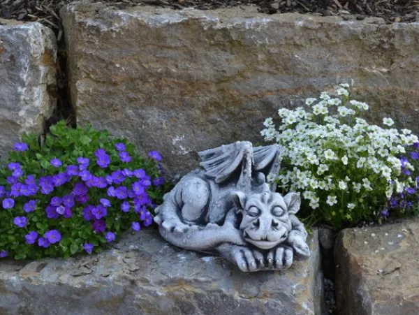 Gartendekoparadies Animaux-Grand dragon endormi