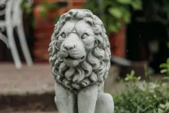 Gartendekoparadies Animaux-Grand lion face au milieu