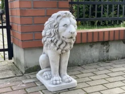 Gartendekoparadies Animaux-Grand lion face au milieu