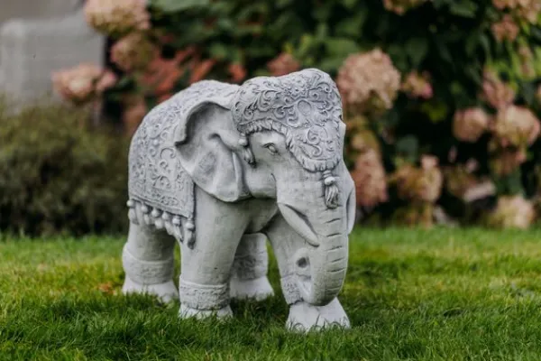 Gartendekoparadies Animaux-Grand éléphant indien