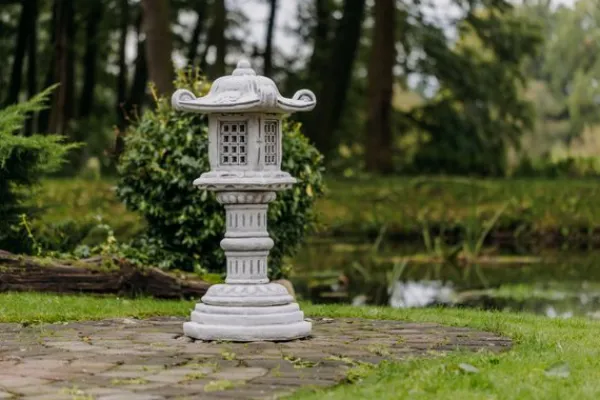 Gartendekoparadies Lanternes En Pierre-Grande lampe en pierre Tachi-gata