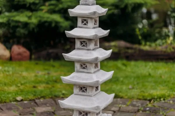 Gartendekoparadies Lanternes En Pierre-Grande pagode japonaise à cinq toits