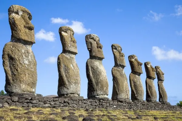 Gartendekoparadies Figures & Statues-Grande statue en pierre moaï rappelant l'île de Pâques