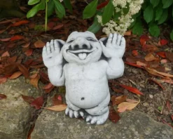 Gartendekoparadies Trolls-Hello, me voici ! : Troll se présente fièrement