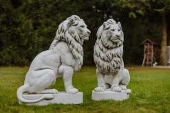 Gartendekoparadies Animaux-Immense lion de pierre sur socle tourné vers la gauche
