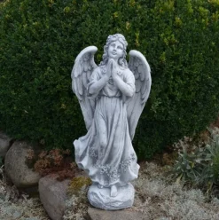 Gartendekoparadies Enfants & Anges-La figure d'ange se tient solidement sur une surface en pierre