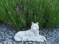Gartendekoparadies Animaux-Louve avec petit chiot