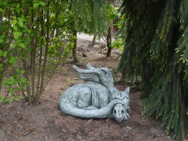 Gartendekoparadies Animaux-Énorme dragon antique