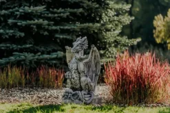 Gartendekoparadies Animaux-Énorme dragon sur un piédestal