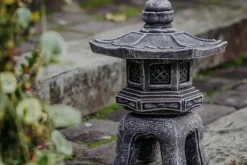 Gartendekoparadies Lanternes En Pierre-Oki-gata-yukimi : lanterne japonaise en pierre de style ancien