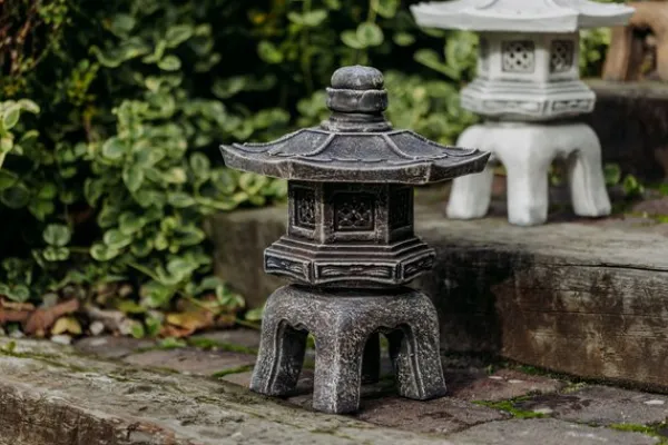 Gartendekoparadies Lanternes En Pierre-Oki-gata-yukimi : lanterne japonaise en pierre de style ancien