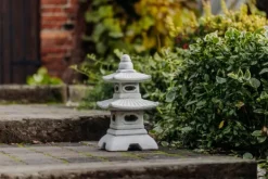 Gartendekoparadies Lanternes En Pierre-Pagode japonaise à huit fenêtres