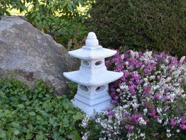 Gartendekoparadies Lanternes En Pierre-Pagode japonaise à huit fenêtres
