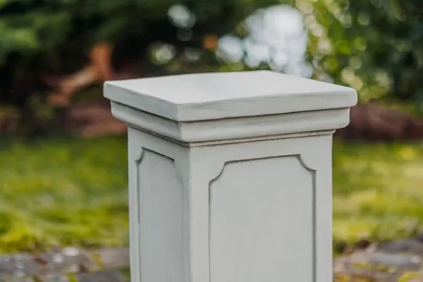 Gartendekoparadies Colonnes & Socles-Piédestal à décor en relief