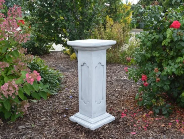Gartendekoparadies Colonnes & Socles-Piédestal avec reliefs
