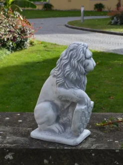 Gartendekoparadies Animaux-Prix ????spécial: Paire de Lions avec Bouclier