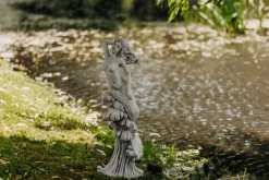 Gartendekoparadies Figures & Statues-Sirène sur une vague follement écumante