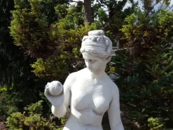 Gartendekoparadies Figures & Statues-Statue de Vénus à la pomme