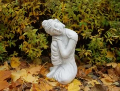 Gartendekoparadies Bouddhas-Statue d'un bouddha agenouillé