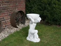 Gartendekoparadies Jardinières-Titan Atlas porte des bols de plantes sur ses fortes épaules