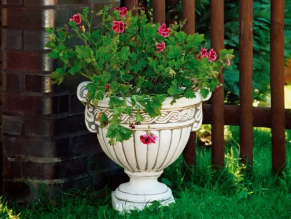 Gartendekoparadies Jardinières-Vase en pierre en lot de 2